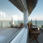 On Seacliff With The Downstairs